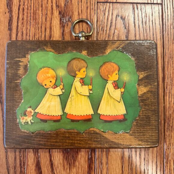 VTG Christmas Wall Hanging Plaque Decoupage Choir Alter Boy Handmade Artisan - Picture 1 of 13